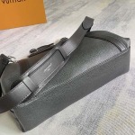 2025年12月10日入荷Louis Vuitton バッグ高品質新作/誕生日プレゼント/ZC工場