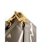 2025年12月10日入荷Louis Vuitton バッグ高品質新作/誕生日プレゼント/ZC工場