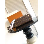 2025年12月10日入荷Louis Vuitton バッグ高品質新作/誕生日プレゼント/ZC工場