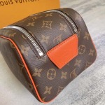 2025年12月10日入荷Louis Vuitton バッグ高品質新作/誕生日プレゼント/ZC工場
