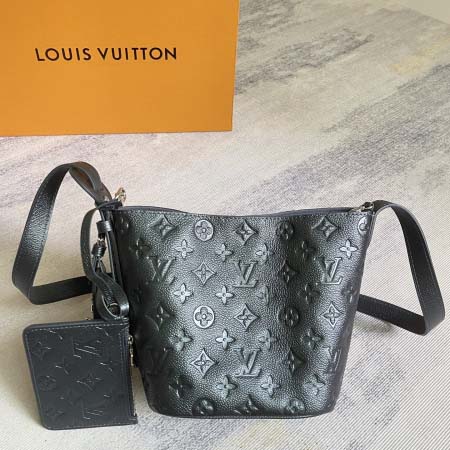 2025年12月10日入荷Louis Vuitton バッグ...