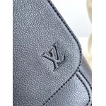 2025年12月10日入荷Louis Vuitton バッグ高品質新作/誕生日プレゼント/ZC工場