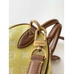 2025年12月10日入荷Louis Vuitton バッグ高品質新作/誕生日プレゼント/ZC工場