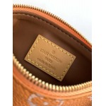 2025年12月10日入荷Louis Vuitton バッグ高品質新作/誕生日プレゼント/ZC工場