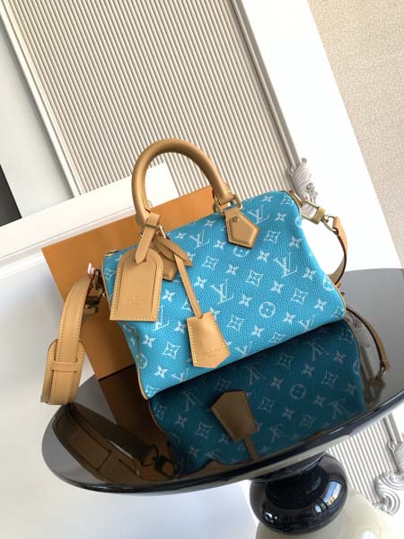 2025年12月10日入荷Louis Vuitton バッグ...