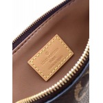 2025年12月10日入荷Louis Vuitton バッグ高品質新作/誕生日プレゼント/ZC工場