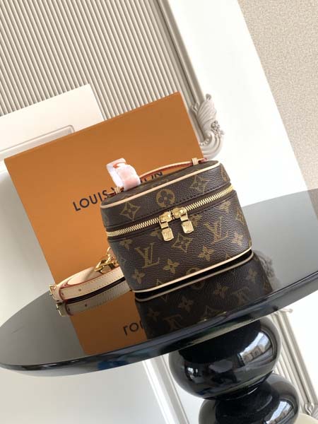 2025年12月10日入荷Louis Vuitton バッグ...