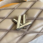 2025年12月10日入荷Louis Vuitton バッグ高品質新作/誕生日プレゼント/ZC工場