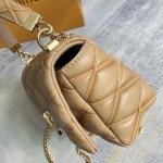 2025年12月10日入荷Louis Vuitton バッグ高品質新作/誕生日プレゼント/ZC工場
