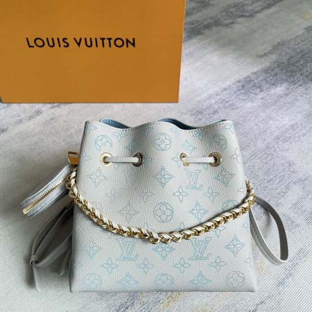 2025年12月10日入荷Louis Vuitton バッグ...