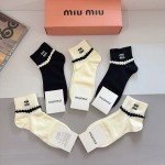 2025年12月10日入荷新品miumiu靴下ギフト/誕生日/記念品/アクセサリーkaka工場