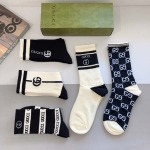2025年12月10日入荷新品Gucci 靴下ギフト/誕生日/記念品/アクセサリーkaka工場