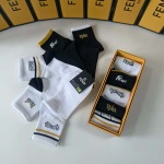 2025年12月10日入荷新品FENDI靴下ギフト/誕生日/記念品/アクセサリーkaka工場