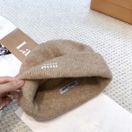 2025年12月10日入荷新品Miumiu帽子ギフト/誕生日/記念品/アクセサリーkaka工場