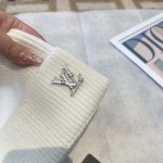 2025年12月10日入荷新品Louis Vuitton帽子ギフト/誕生日/記念品/アクセサリーkaka工場