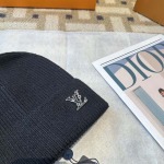 2025年12月10日入荷新品Louis Vuitton帽子ギフト/誕生日/記念品/アクセサリーkaka工場