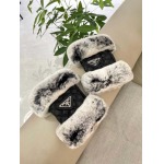 2025年12月10日入荷新品Prada手袋ギフト/誕生日/記念品/アクセサリーkaka工場