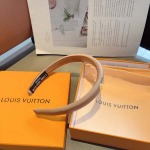 2025年12月10日入荷新品Louis Vuittonカチューシャギフト/誕生日/記念品/アクセサリーkaka工場