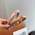 2025年12月10日入荷新品Louis Vuittonカチューシャギフト/誕生日/記念品/アクセサリーkaka工場