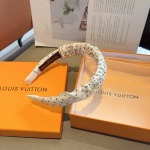 2025年12月10日入荷新品Louis Vuittonカチューシャギフト/誕生日/記念品/アクセサリーkaka工場