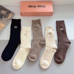 2025年12月10日入荷新品miumiu靴下ギフト/誕生日/記念品/アクセサリーkaka工場