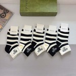 2025年12月10日入荷新品Gucci靴下ギフト/誕生日/記念品/アクセサリーkaka工場