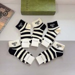 2025年12月10日入荷新品Gucci靴下ギフト/誕生日/記念品/アクセサリーkaka工場
