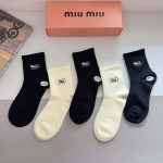 2025年12月10日入荷新品miumiu靴下ギフト/誕生日/記念品/アクセサリーkaka工場