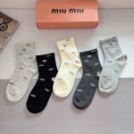 2025年12月10日入荷新品miumiu靴下ギフト/誕生日/記念品/アクセサリーkaka工場