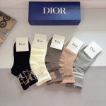 2025年12月10日入荷新品Dior靴下ギフト/誕生日/記念品/アクセサリーkaka工場