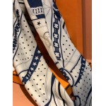 2025年12月10日入荷新品HERMESマフラーギフト/誕生日/記念品/アクセサリーkaka工場