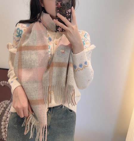 2025年12月10日入荷新品Loeweマフラーギフト/誕生...