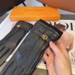 2025年12月10日入荷新品LOUIS VUITTON手袋ギフト/誕生日/記念品/アクセサリーkaka工場