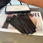 2025年12月10日入荷新品Gucci 手袋ギフト/誕生日/記念品/アクセサリーkaka工場