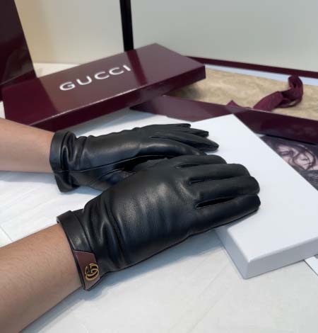 2025年12月10日入荷新品Gucci 手袋ギフト/誕生日...