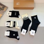 2025年12月10日入荷新品BURBERRY靴下ギフト/誕生日/記念品/アクセサリーkaka工場