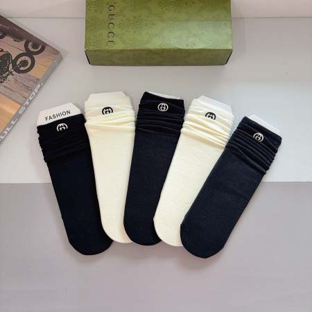 2025年12月10日入荷新品Gucci靴下ギフト/誕生日/...