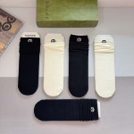 2025年12月10日入荷新品Gucci靴下ギフト/誕生日/記念品/アクセサリーkaka工場