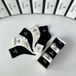 2025年12月10日入荷新品Chanel靴下ギフト/誕生日/記念品/アクセサリーkaka工場