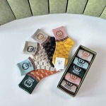 2025年12月10日入荷新品Gucci靴下ギフト/誕生日/記念品/アクセサリーkaka工場