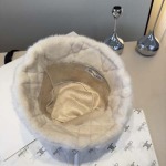 2025年12月10日入荷新品Dior帽子ギフト/誕生日/記念品/アクセサリーkaka工場