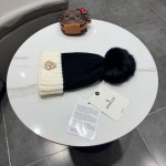 2025年12月10日入荷新品Moncler帽子ギフト/誕生日/記念品/アクセサリーkaka工場