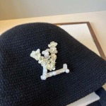 2025年12月10日入荷新品LOUIS VUITTON帽子ギフト/誕生日/記念品/アクセサリーkaka工場