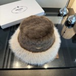 2025年12月10日入荷新品Prada帽子ギフト/誕生日/記念品/アクセサリーkaka工場