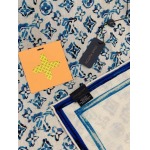 2025年12月11日入荷新品Louis Vuittonマフラーギフト/誕生日/記念品/アクセサリーkaka工場