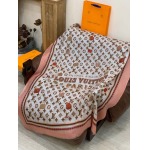 2025年12月11日入荷新品Louis Vuittonマフラーギフト/誕生日/記念品/アクセサリーkaka工場