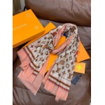 2025年12月11日入荷新品Louis Vuittonマフラーギフト/誕生日/記念品/アクセサリーkaka工場