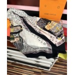 2025年12月11日入荷新品Louis Vuittonマフラーギフト/誕生日/記念品/アクセサリーkaka工場