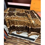 2025年12月11日入荷新品Louis Vuittonマフラーギフト/誕生日/記念品/アクセサリーkaka工場