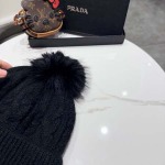 2025年12月11日入荷新品Prada帽子ギフト/誕生日/記念品/アクセサリーkaka工場